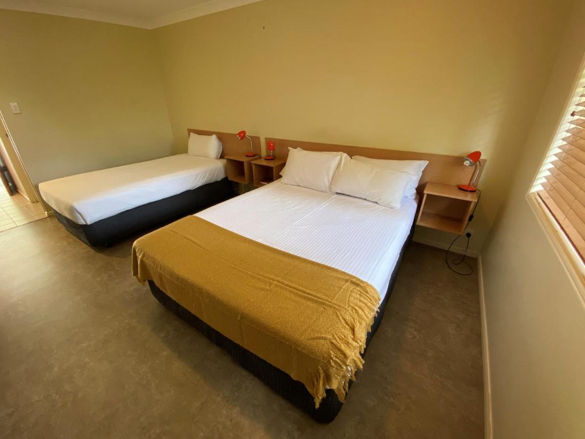 Country Roads Motor Inn Gayndah Exteriér fotografie